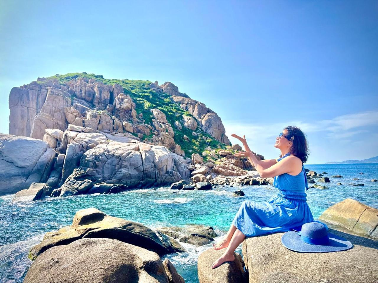 Thuan Vuong Homestay Vĩnh Hy Esterno foto